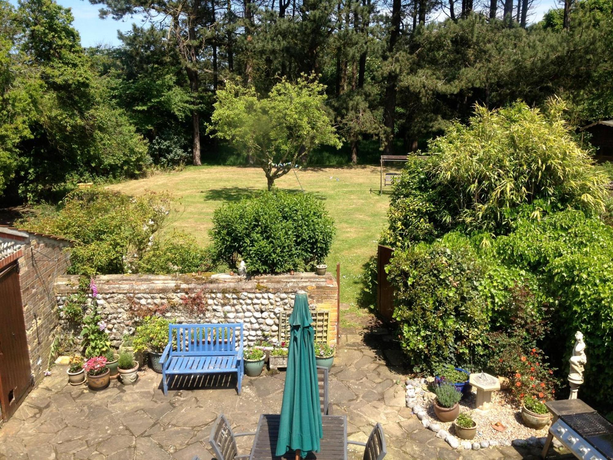 Mill House Bed And Breakfast Cromer Exterior photo